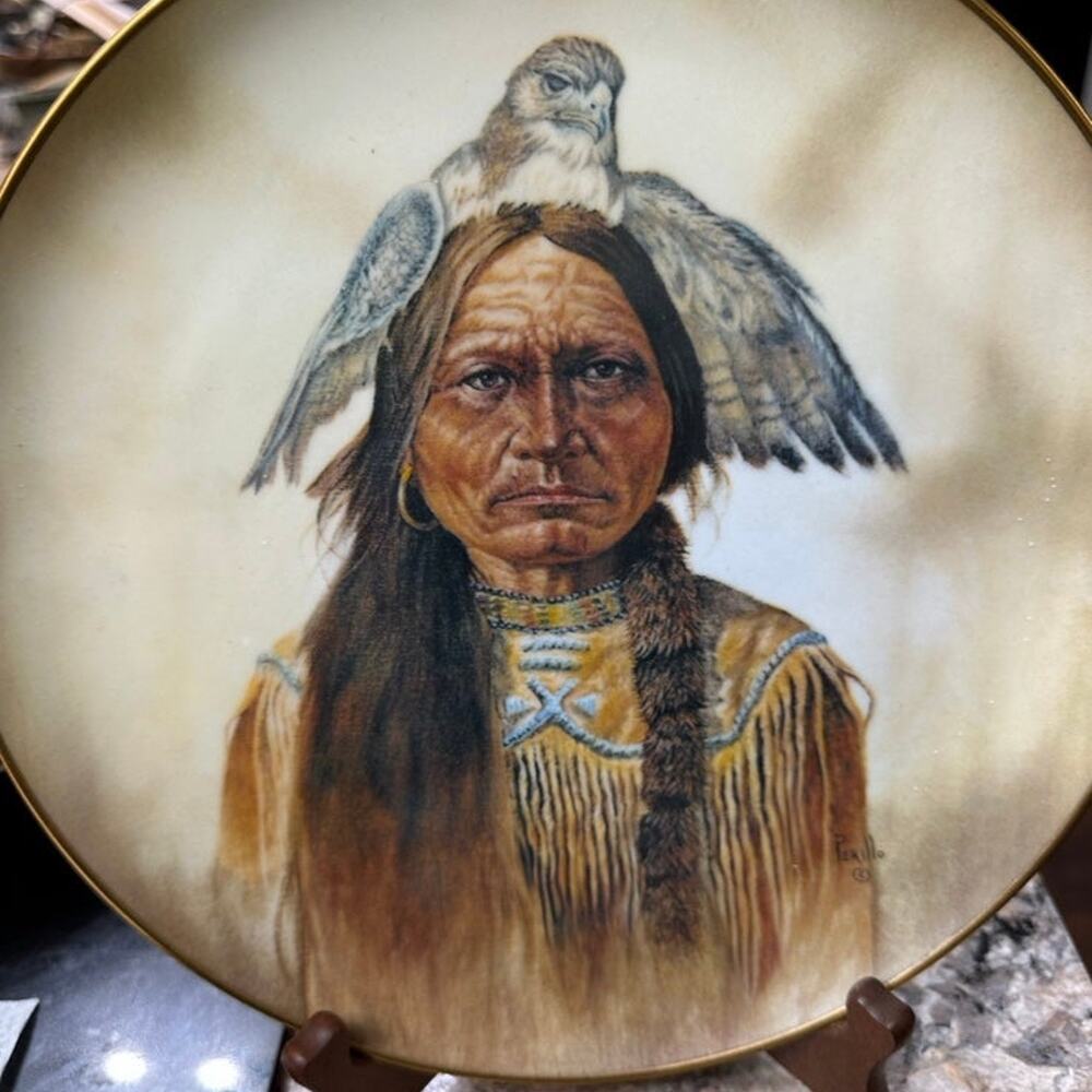 1979 Perillo “Chief Sitting Bull” Chieftain Series Collector's Plate.